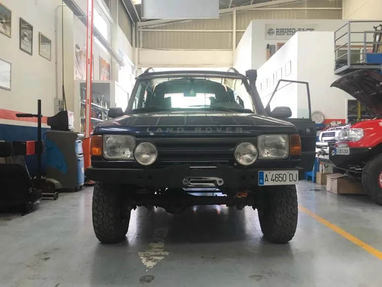 Discovery TDI300 Alicante — taller 4x4 en Águilas (Murcia) (2/2)