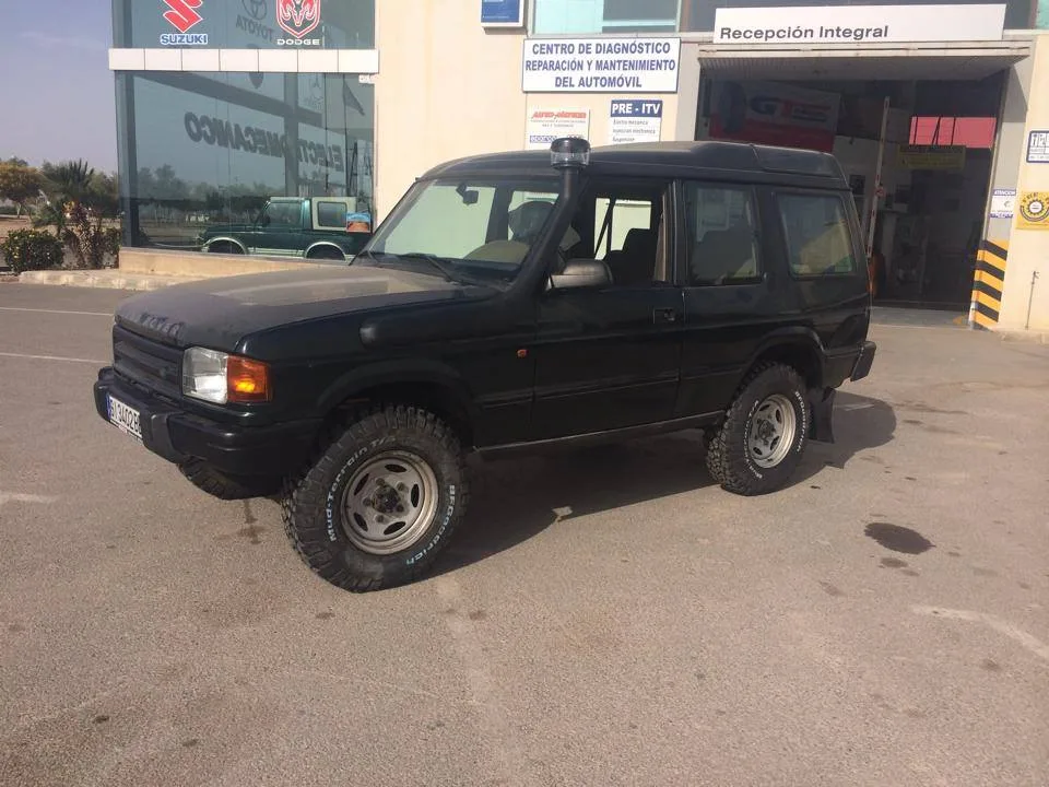 Discovery tdi300 Verde — 4x4 workshop in Águilas (Murcia, Spain) (5/8)