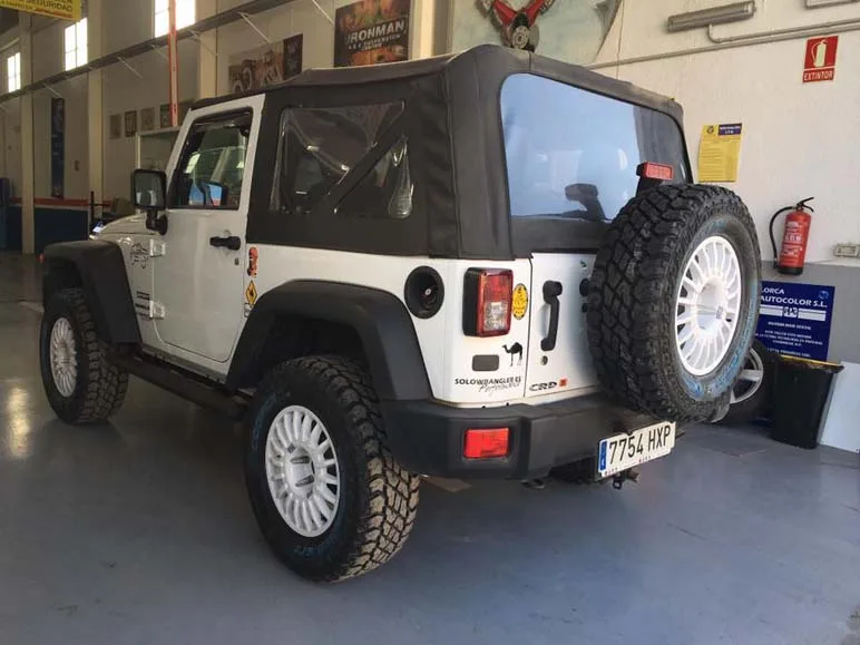 Jeep Wrangler JK Sport — taller 4x4 en Águilas (Murcia) (7/8)