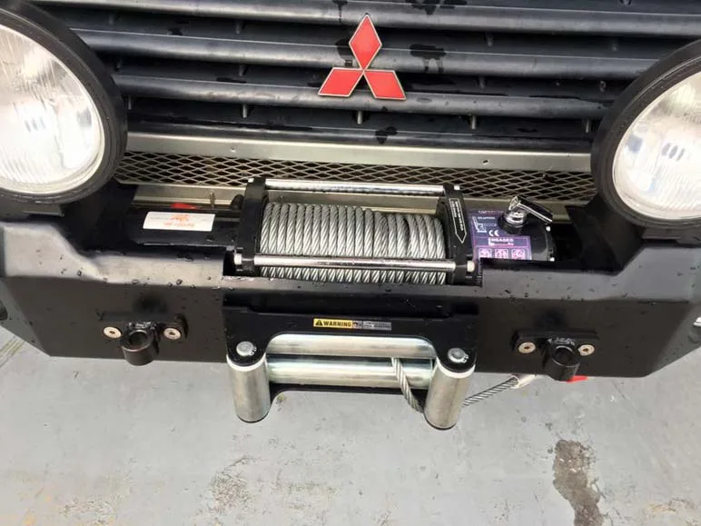 Mitsubishi Montero 2.8 — taller 4x4 en Águilas (Murcia) (2/4)