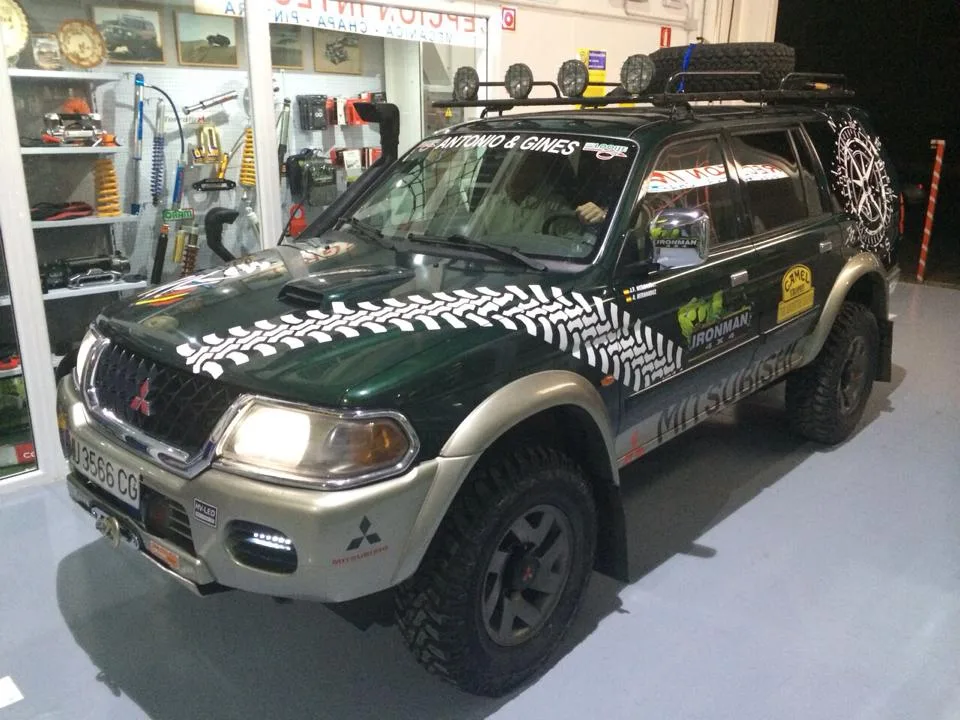 Mitsubishi Montero Sport — taller 4x4 en Águilas (Murcia) (3/9)