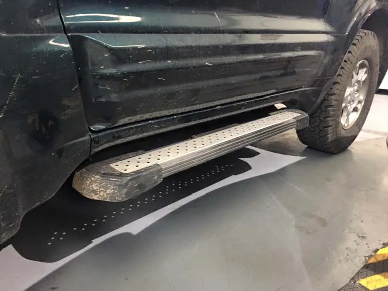 Mitsubishi Montero v60 Barcelona — taller 4x4 en Águilas (Murcia) (5/9)