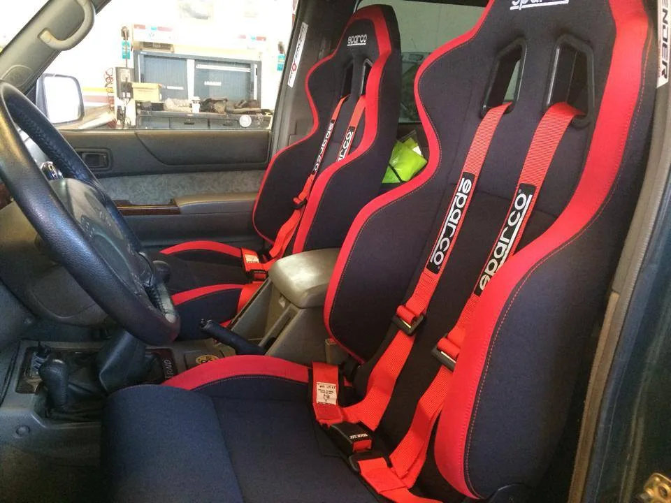 Nissan gr 3.0 — taller 4x4 en Águilas (Murcia) (7/7)