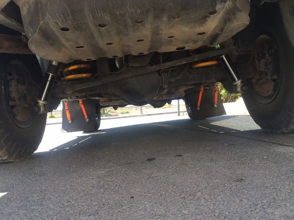 Nissan gr 4.2td — 4x4 workshop in Águilas (Murcia, Spain) (7/10)