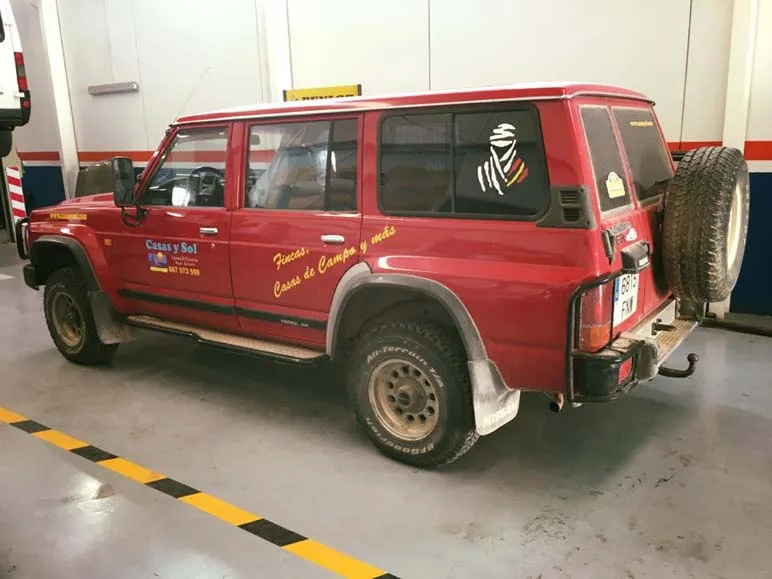 Nissan GR Y60 Casasysol — taller 4x4 en Águilas (Murcia) (4/5)