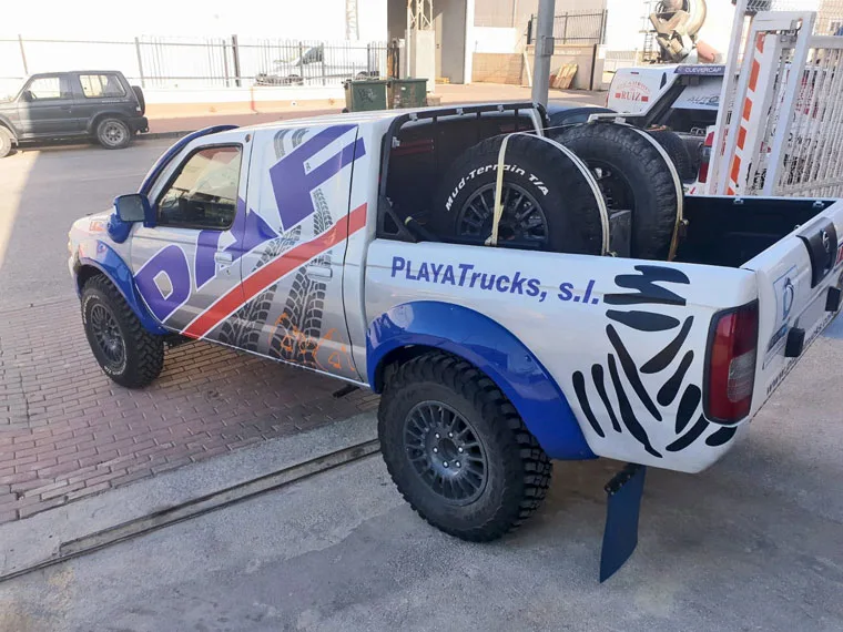 Nissan Navara Raid — taller 4x4 en Águilas (Murcia) (4/5)