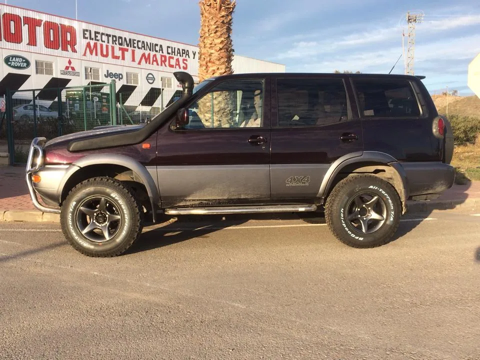 Nissan Terrano II — taller 4x4 en Águilas (Murcia) (3/5)
