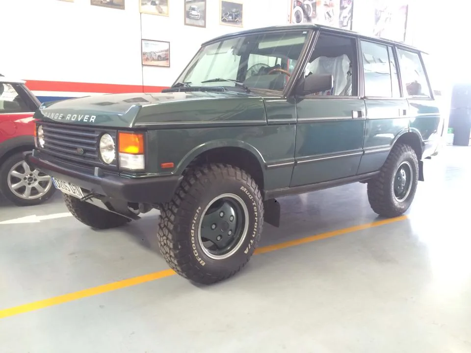 Range Rover Classic 4.6 v8 — taller 4x4 en Águilas (Murcia) (4/10)
