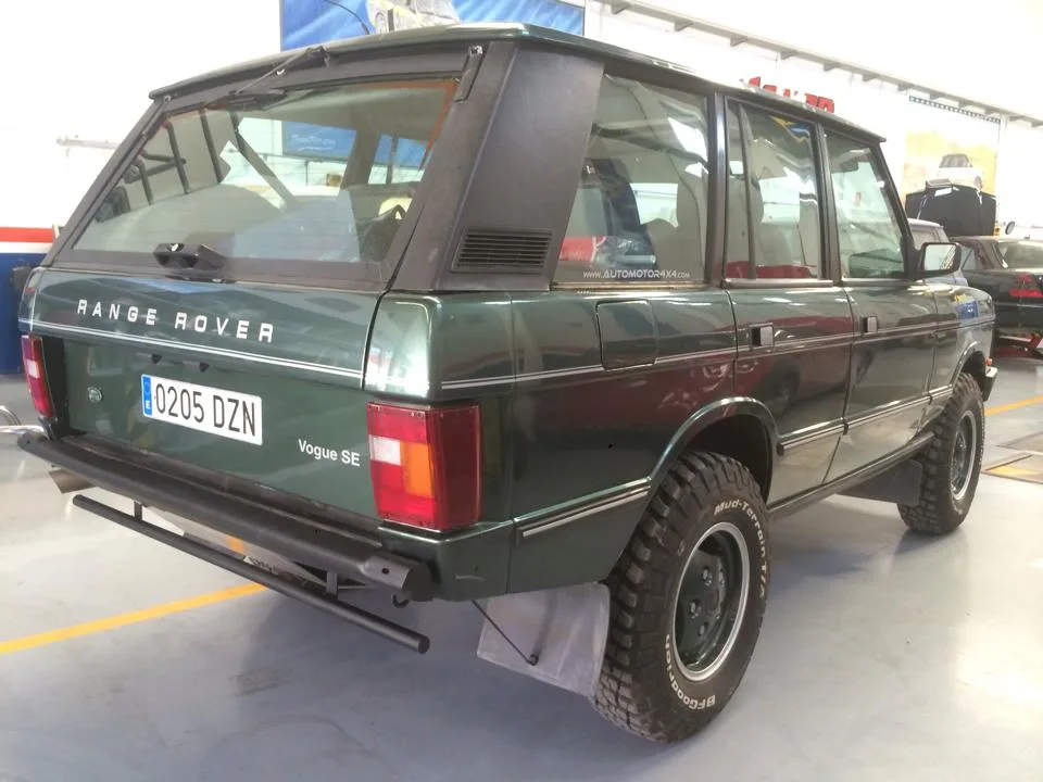 Range Rover Classic 4.6 v8 — taller 4x4 en Águilas (Murcia) (6/10)