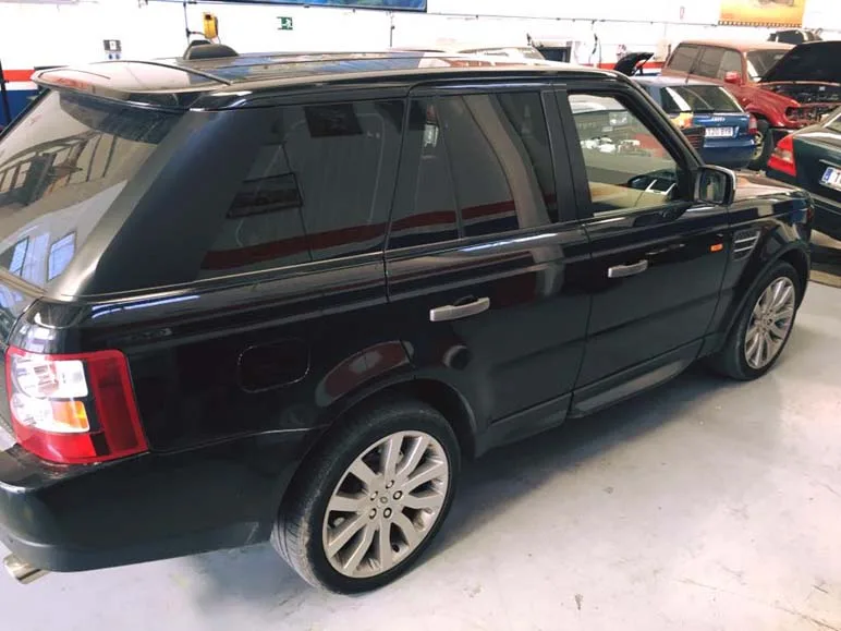 Range Rover Sport TDV8 Murcia — taller 4x4 en Águilas (Murcia) (3/7)