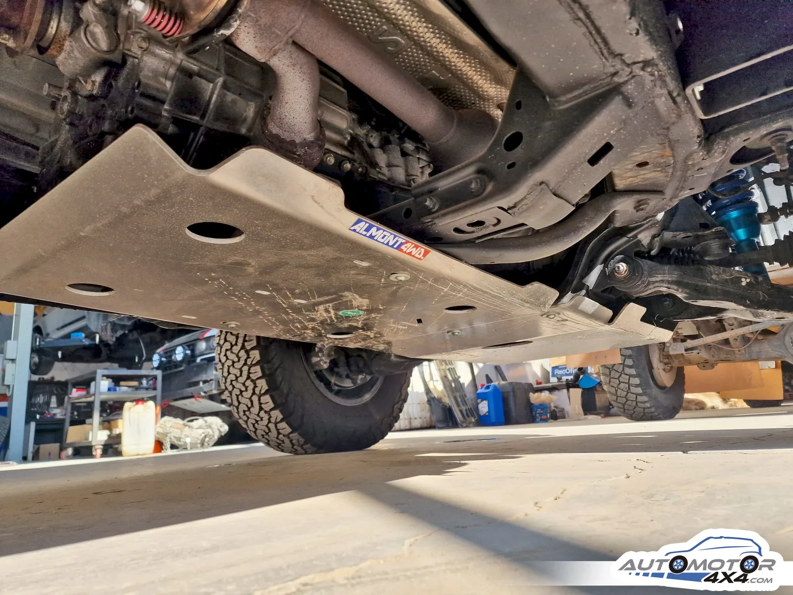 TOYOTA FJ CRUISER — taller 4x4 en Águilas (Murcia) (7/11)