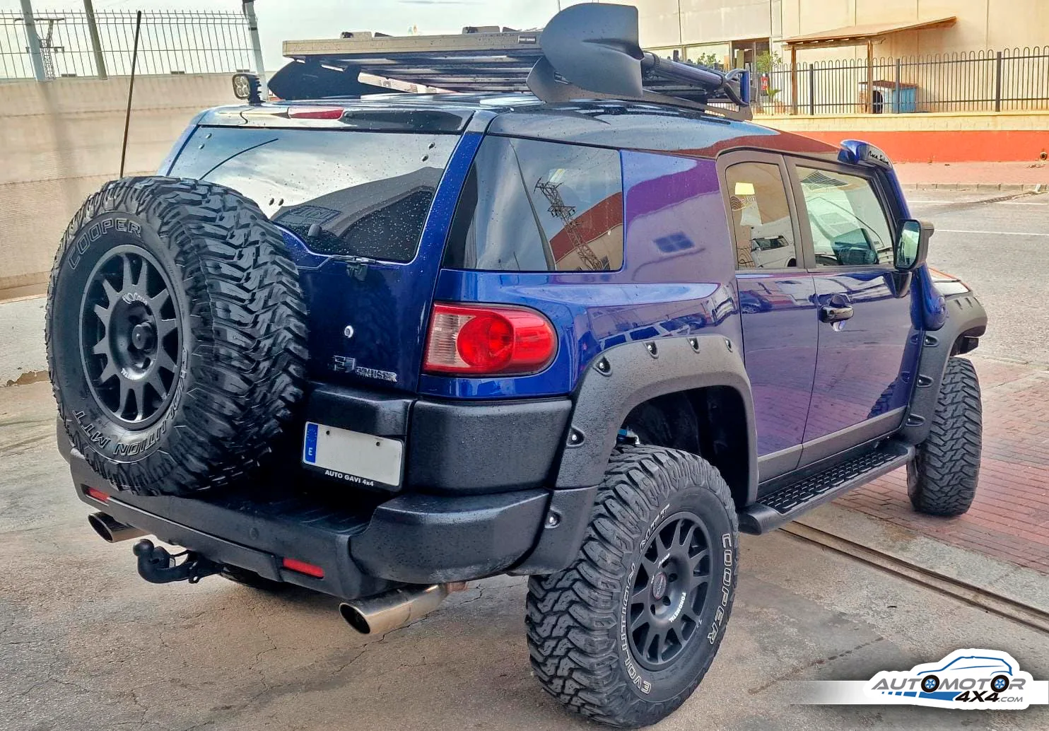 TOYOTA FJ CRUISER 2022 — taller 4x4 en Águilas (Murcia) (2/6)
