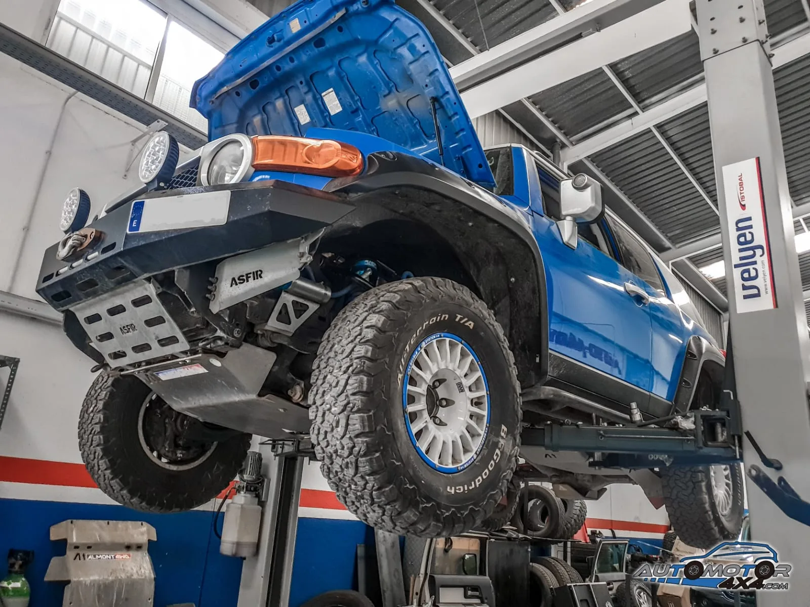 Toyota FJ Cruiser — taller 4x4 en Águilas (Murcia) (11/11)