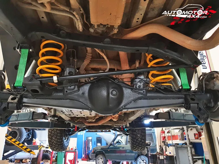 Toyota FJ Cruiser Ecamed — taller 4x4 en Águilas (Murcia) (5/10)