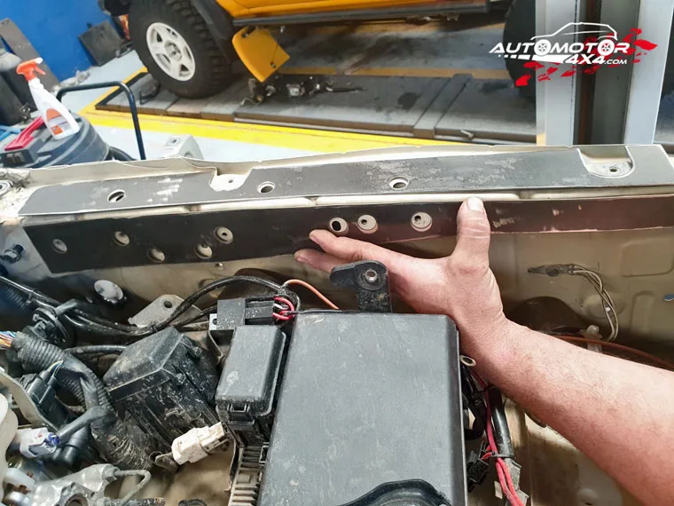 Toyota FJ Cruiser Ecamed — taller 4x4 en Águilas (Murcia) (7/10)