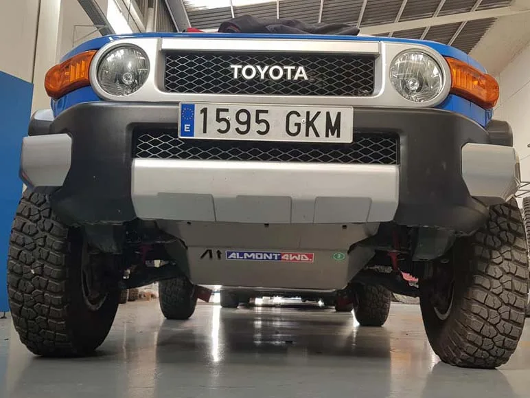 Toyota FJ Cruiser Málaga — taller 4x4 en Águilas (Murcia) (2/11)