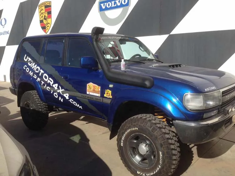 Toyota HDJ 80 Águilas — taller 4x4 en Águilas (Murcia) (2/9)
