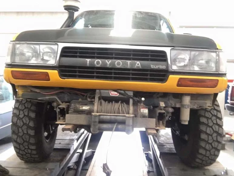 Toyota HDJ 80 Albert — taller 4x4 en Águilas (Murcia) (2/6)