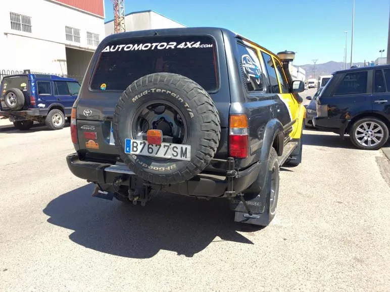 Toyota HDJ 80 Albert — taller 4x4 en Águilas (Murcia) (5/6)