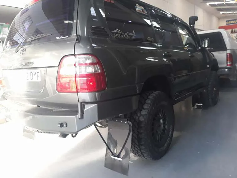 Toyota HDJ100 Brun — taller 4x4 en Águilas (Murcia) (3/11)