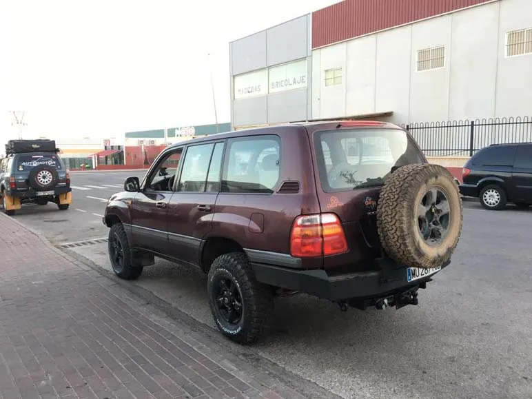 Toyota HDJ100 Lorca — taller 4x4 en Águilas (Murcia) (2/4)