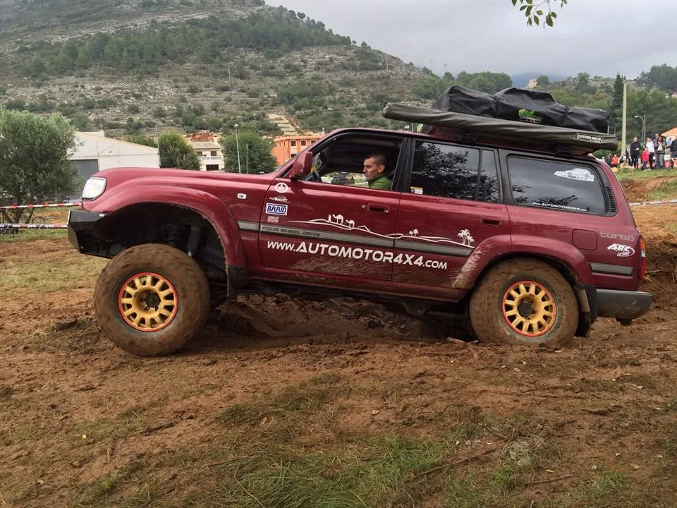 Toyota hdj80 Borja — taller 4x4 en Águilas (Murcia) (3/4)