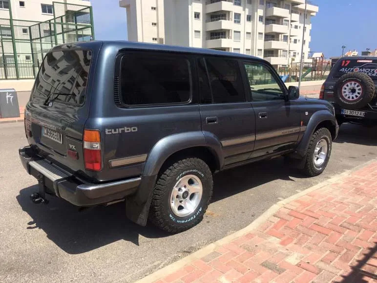 Toyota HDJ80 restauración — taller 4x4 en Águilas (Murcia) (3/8)