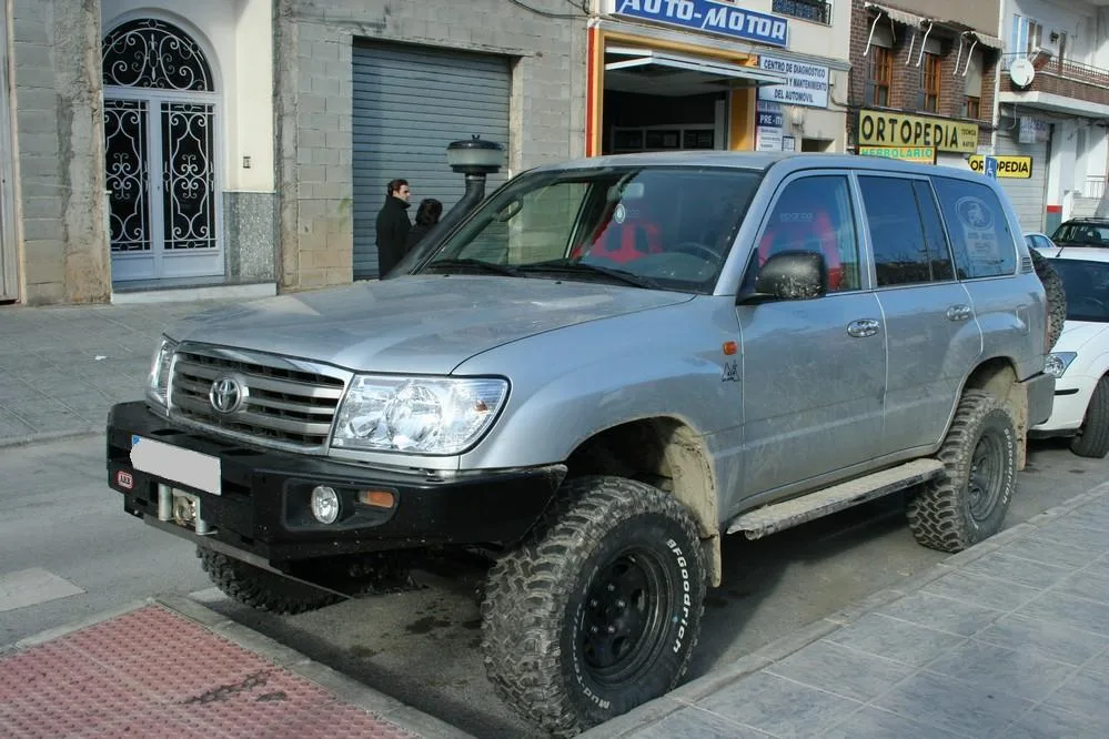 Toyota HZJ 105 — taller 4x4 en Águilas (Murcia) (3/8)