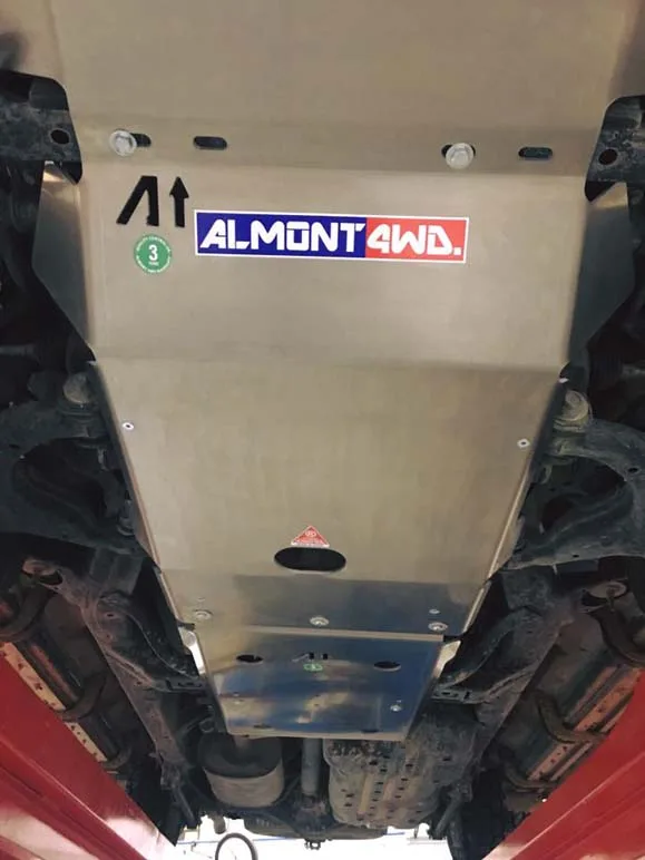 Toyota KDJ150 Madrid — taller 4x4 en Águilas (Murcia) (5/7)