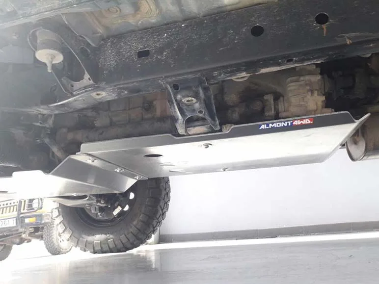 Toyota KJZ90 Murcia — taller 4x4 en Águilas (Murcia) (2/7)