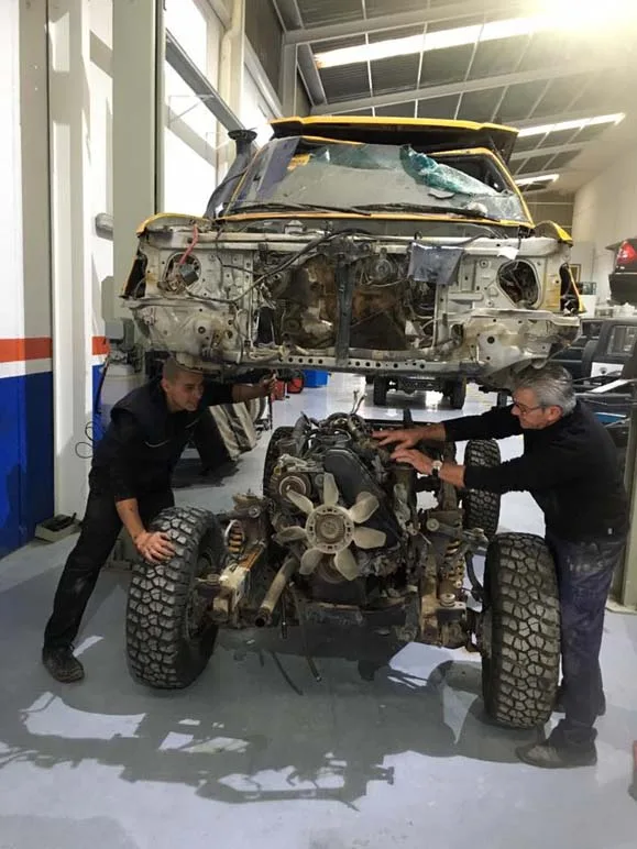 Toyota KZJ95 Madrid SFCH — taller 4x4 en Águilas (Murcia) (3/11)