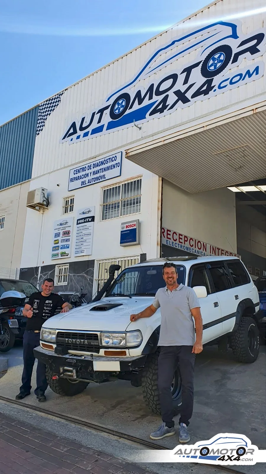TOYOTA LAND CRUISER HDJ80 — taller 4x4 en Águilas (Murcia) (2/6)