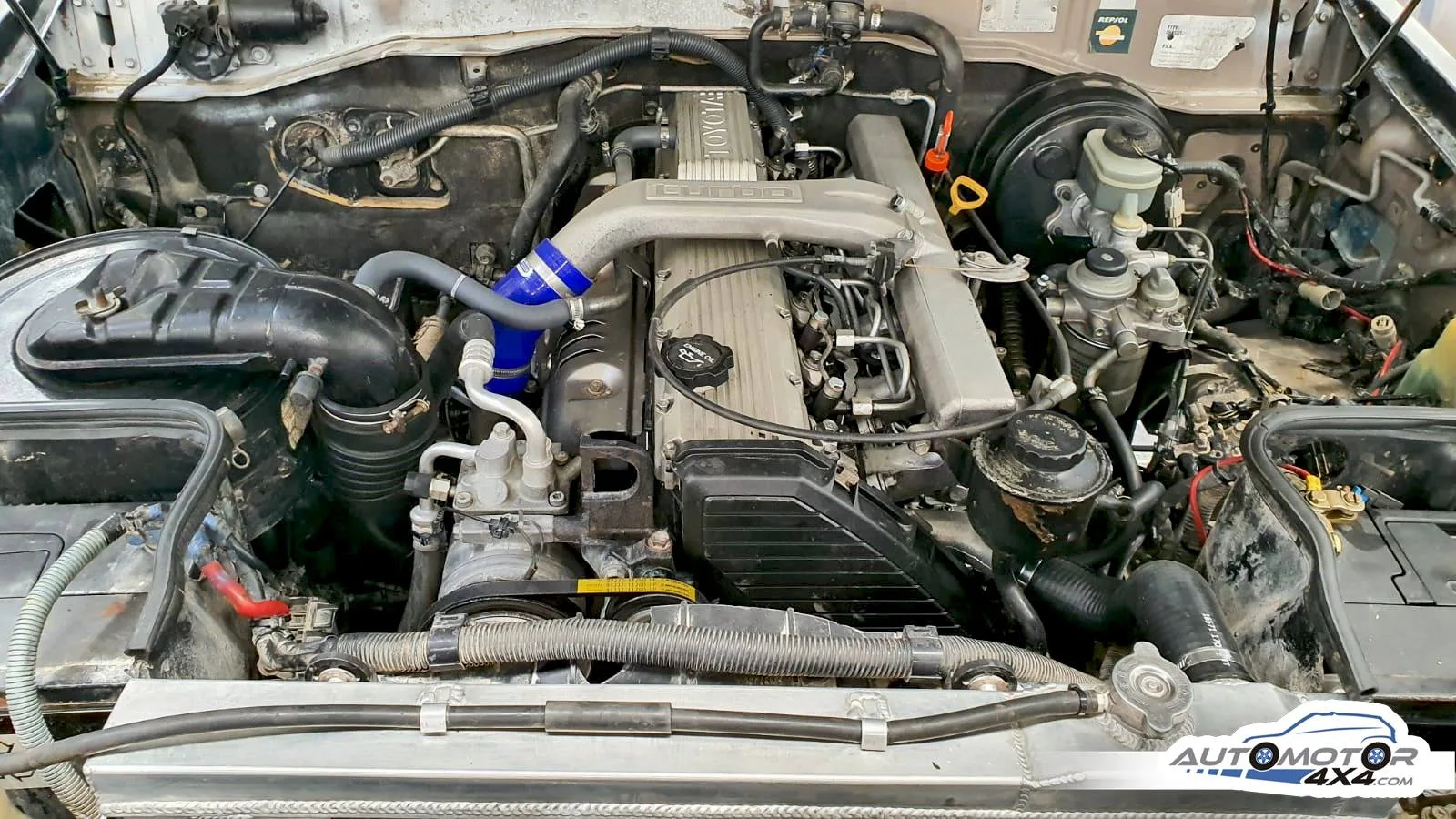 TOYOTA LAND CRUISER HDJ80 — taller 4x4 en Águilas (Murcia) (6/6)