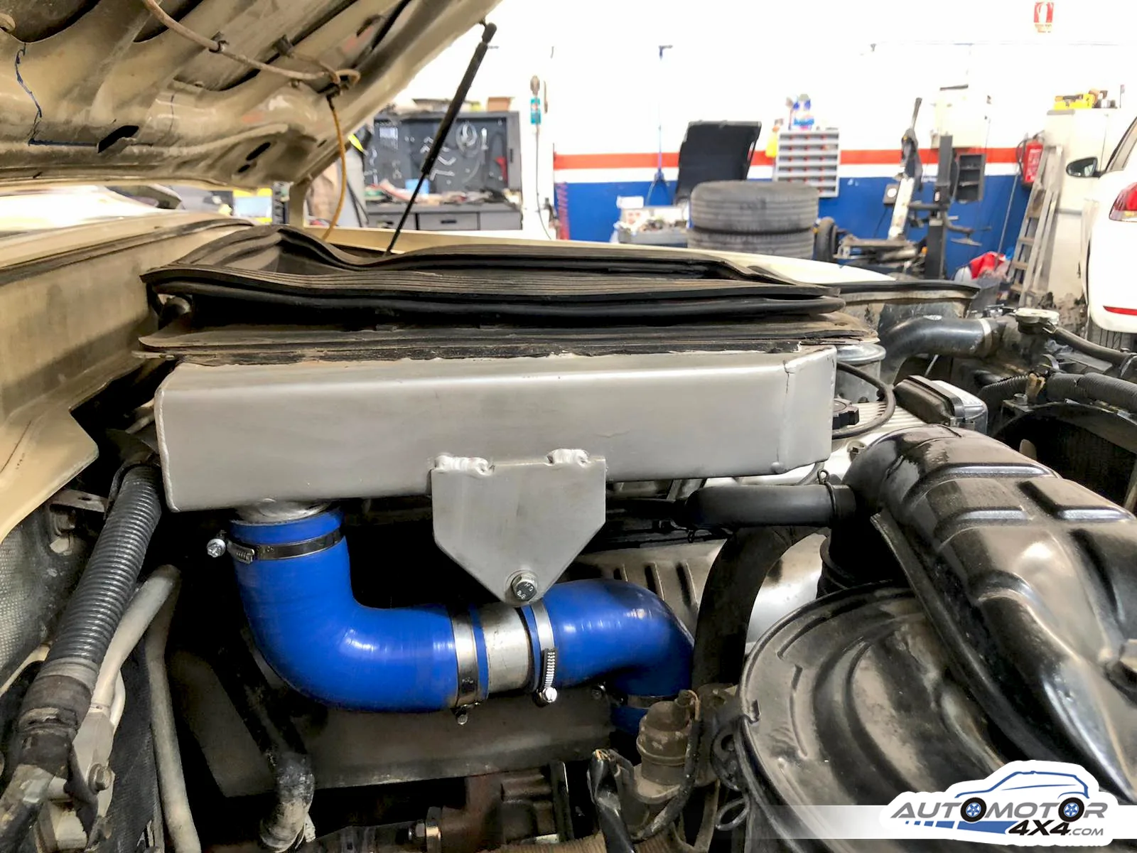 TOYOTA LAND CRUISER HDJ80 — taller 4x4 en Águilas (Murcia) (7/11)