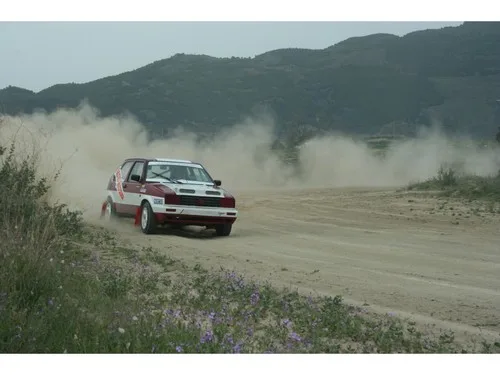 VW Golf II GTI Tierra — taller 4x4 en Águilas (Murcia) (6/6)